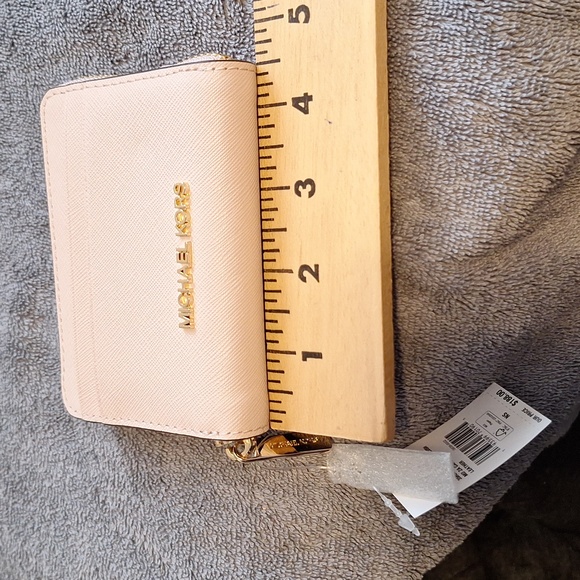 Michael Kors Card Case - Picture 5 of 6